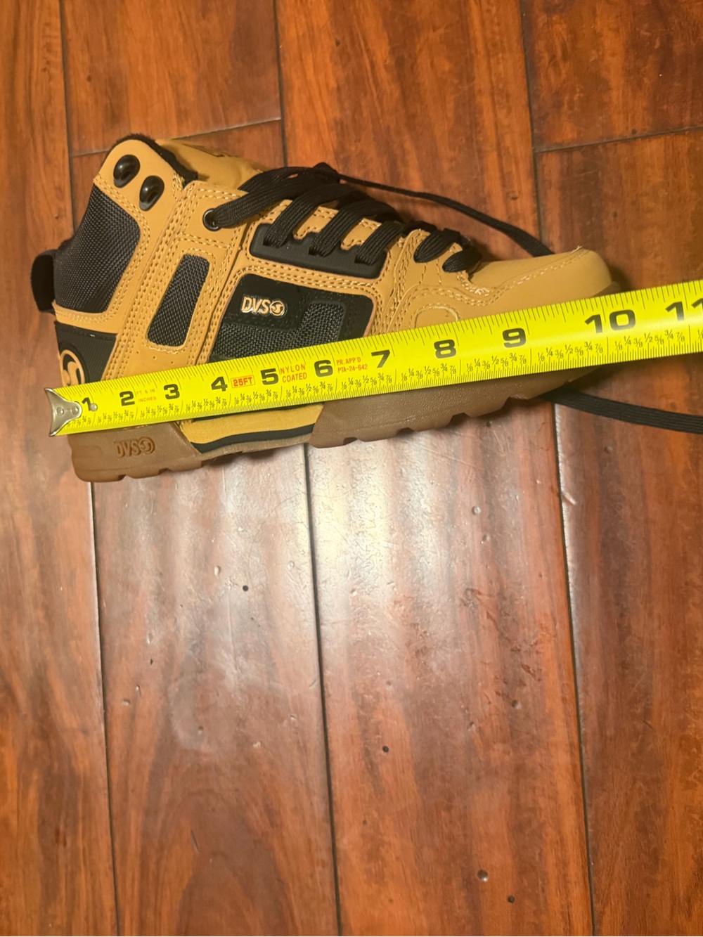 DVS Men’s High-Top Sneaker in Wheat and Black sizes 7 new with out tags - Picture 10 of 10